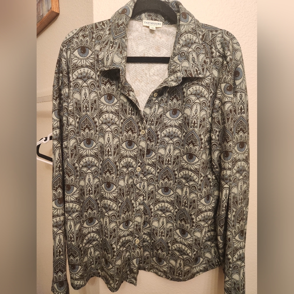 EARTHBOUND Eye Pattern Top